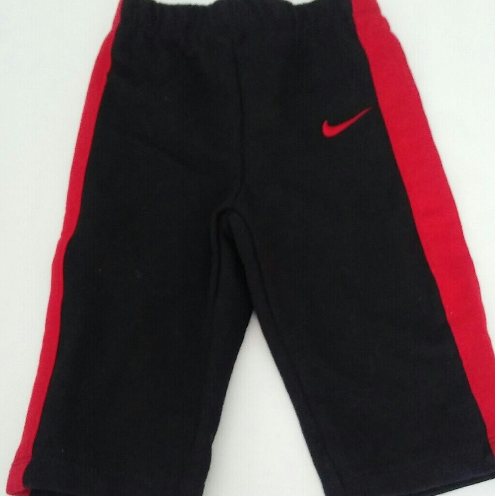 Nike fitness pants